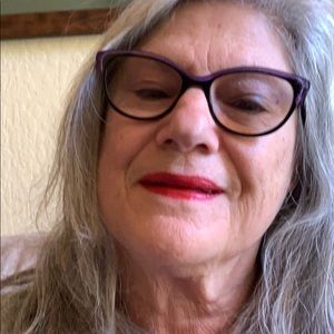 Meet your Posher, Zoe